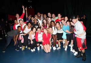 Taylor Louderman and the record breaking 30 cast members making their Broadway Debuts in BRING IT ON! @ BroadwayWorld Taylor Louderman and the record breaking 30 cast members making their Broadway Debuts Photo