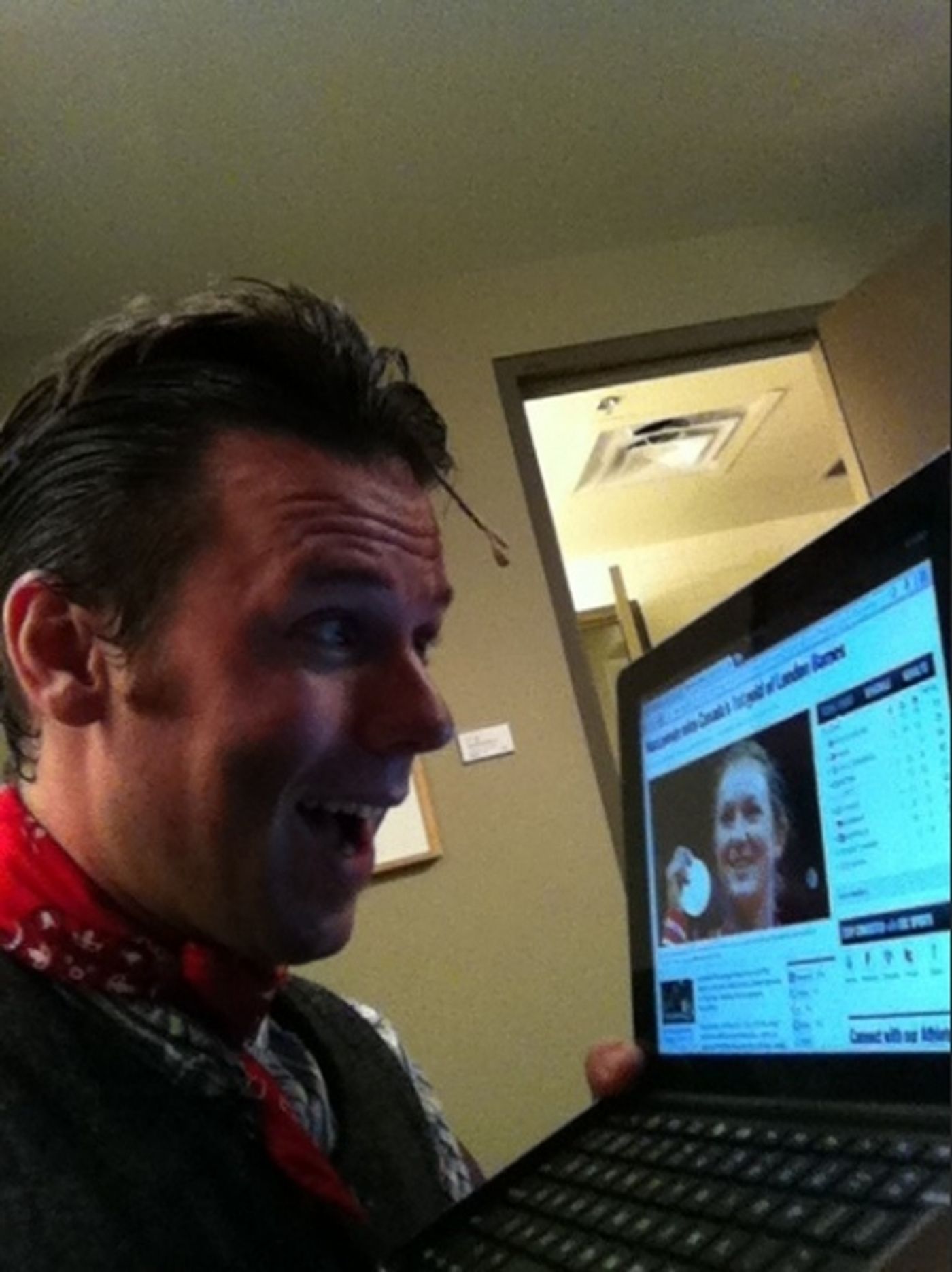 Photo Flash: Saturday Intermission Pics, Aug 4 - 'Respect the Oldsies' of NEWSIES, BRING IT ON and More!  Image