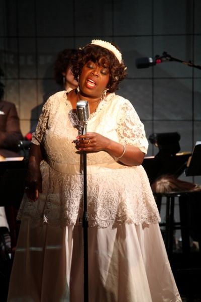 Lillias White as legendary blues singer Maybelle Smith Photo