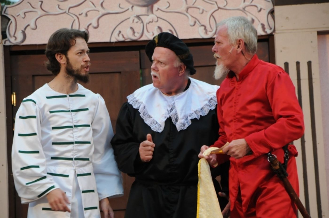 Photo Flash: First Look at Actors' Theatre's THE SERVANT OF TWO MASTERS Image