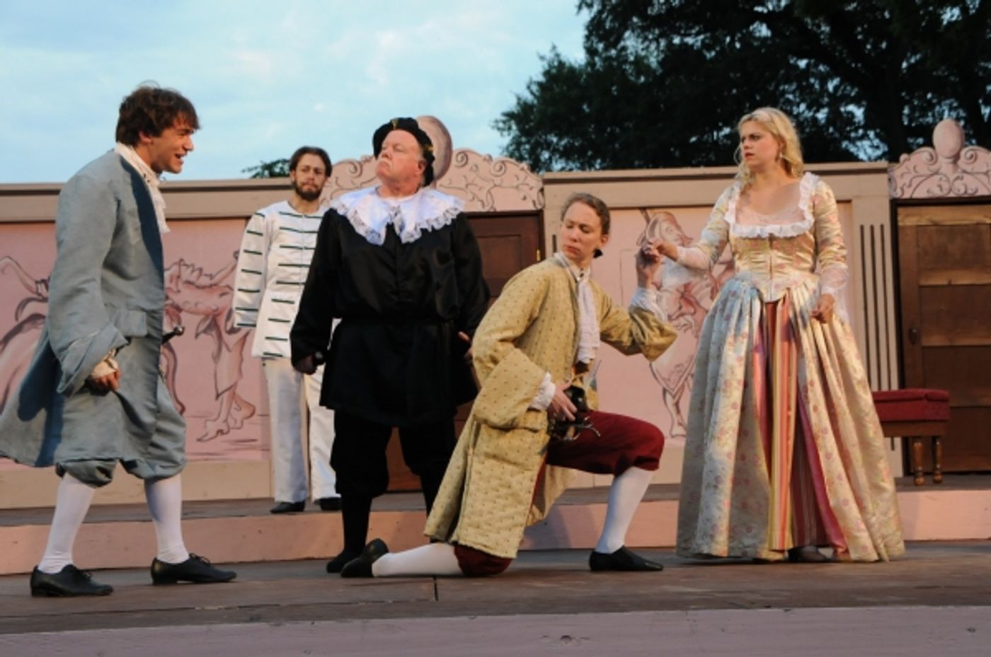 Photo Flash: First Look at Actors' Theatre's THE SERVANT OF TWO MASTERS Image