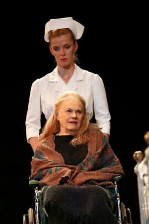 Lois Smith, Betty Gilpin Photo