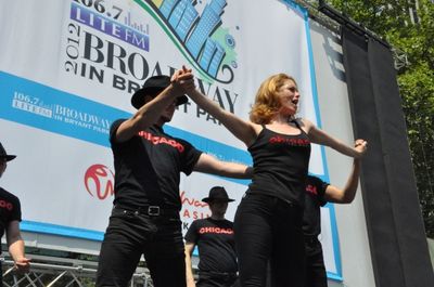 Dylis Croman and the cast of Chicago Photo