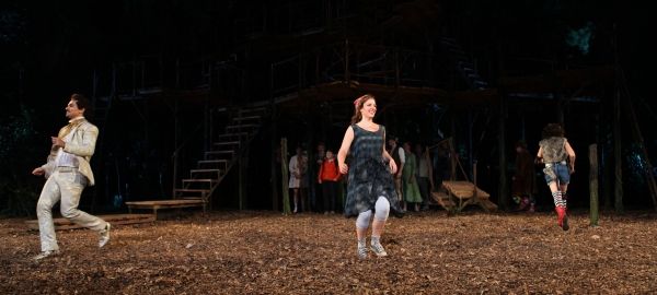 Ivan Hernandez, Jessie Mueller & Sarah Stiles  Photo