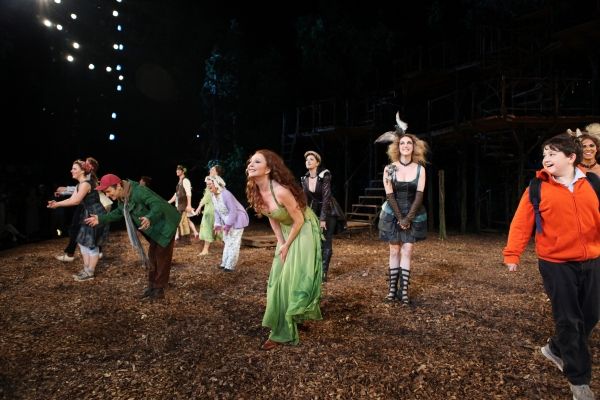 Gideon Glick, Jessie Mueller, Tina Johnson, Ellen Harvey, Victoria Cook, Denis O'Hare Photo
