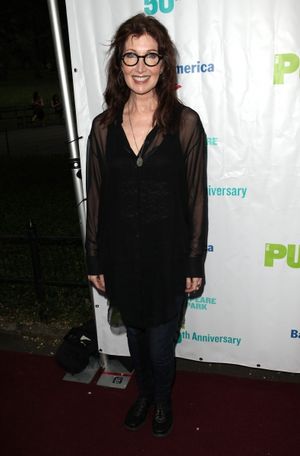 Joanna Gleason Photo