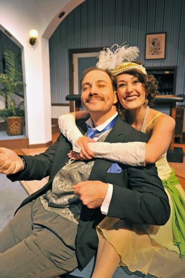 axon Gwillim and Chelsea Nenni  Photo