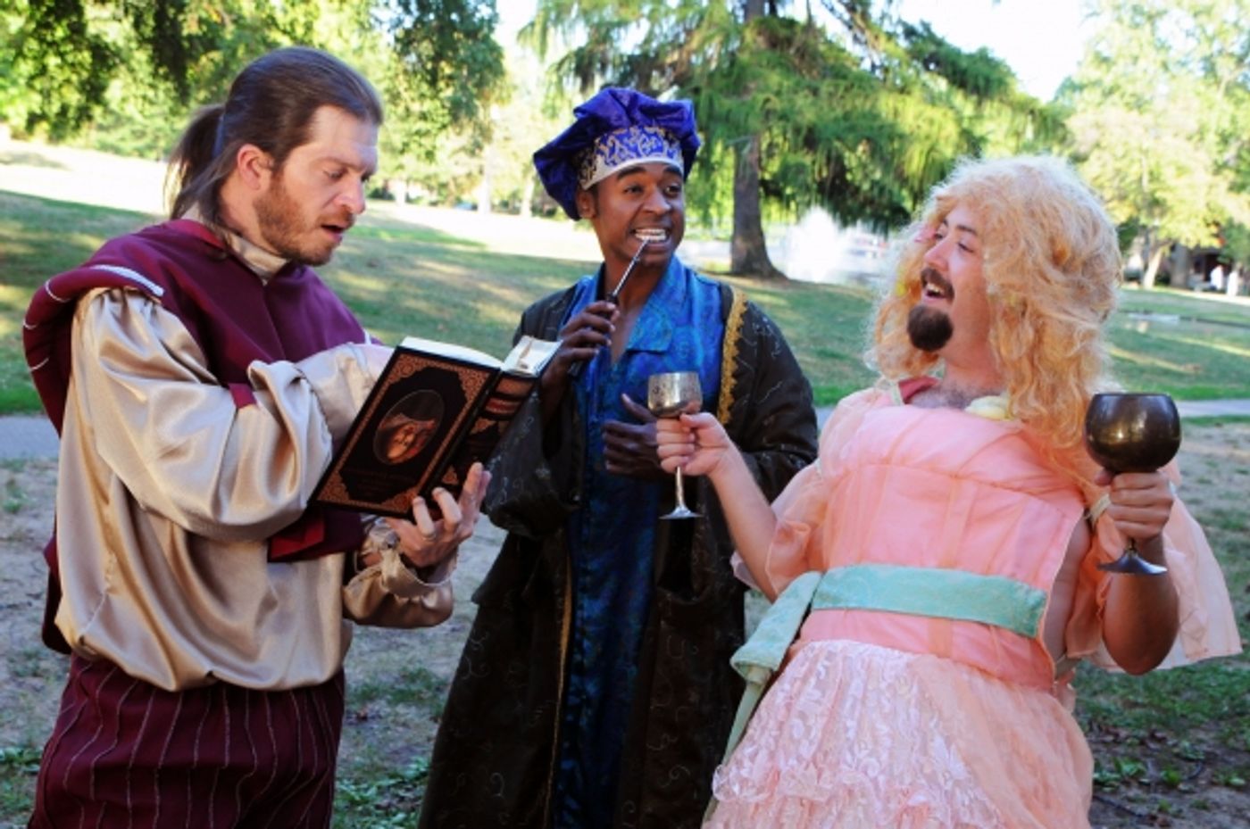 Photo Flash: Sneak Peek at Actors' Theatre's THE COMPLETE WORKS OF WILLIAM SHAKESPEARE (Abridged)  Image