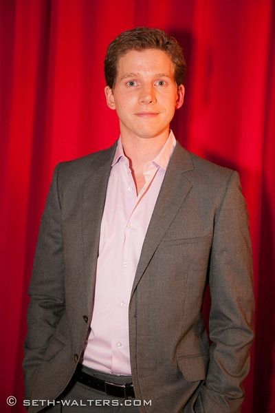 Stark Sands Photo