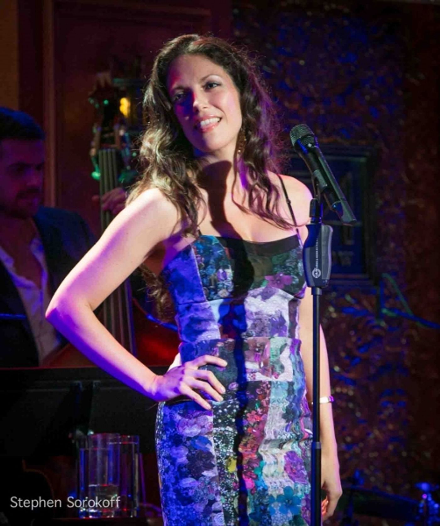 Photo Coverage: Hilary Kole Plays 54 Below!  Image