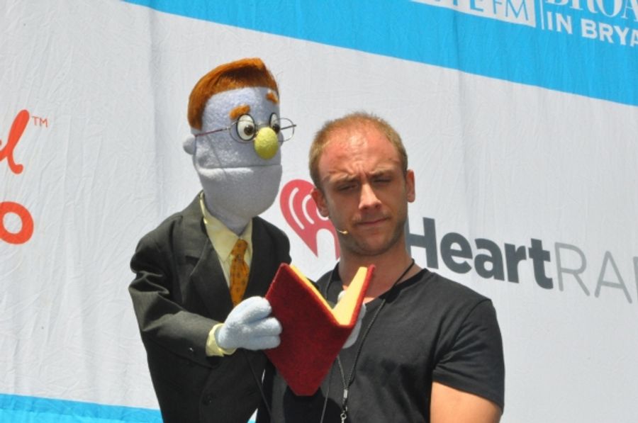 Photo Coverage: NICE WORK, BRING IT ON, and More Perform at Broadway in Bryant Park! Image
