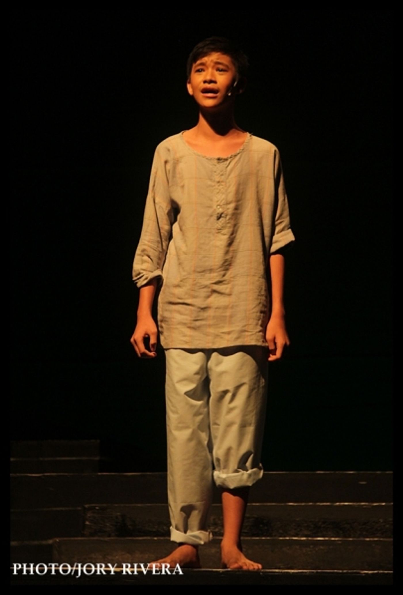 Photo Flash: On Stage with Tanghalang Pilipino's WALANG SUGAT  Image