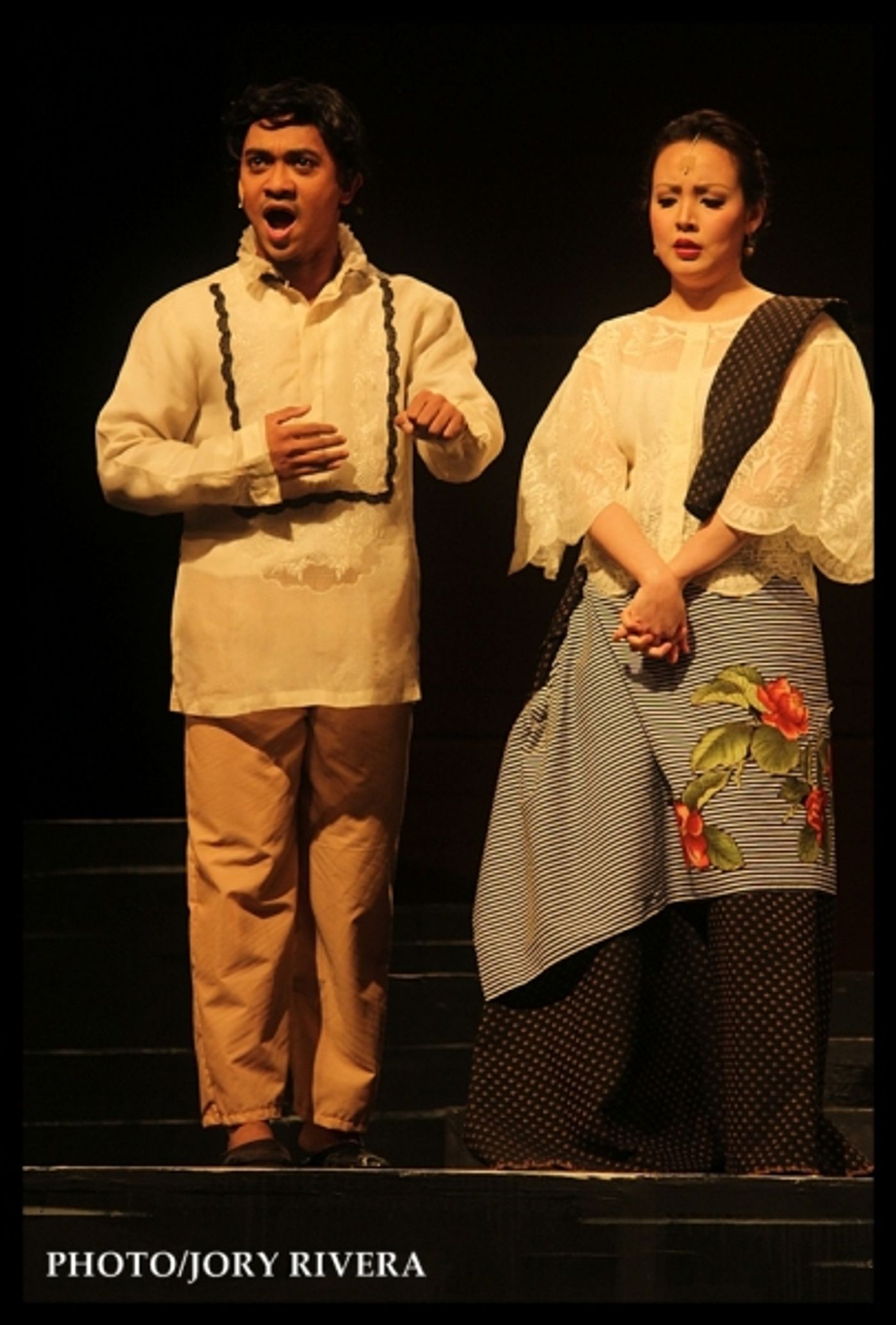 Photo Flash: On Stage with Tanghalang Pilipino's WALANG SUGAT  Image