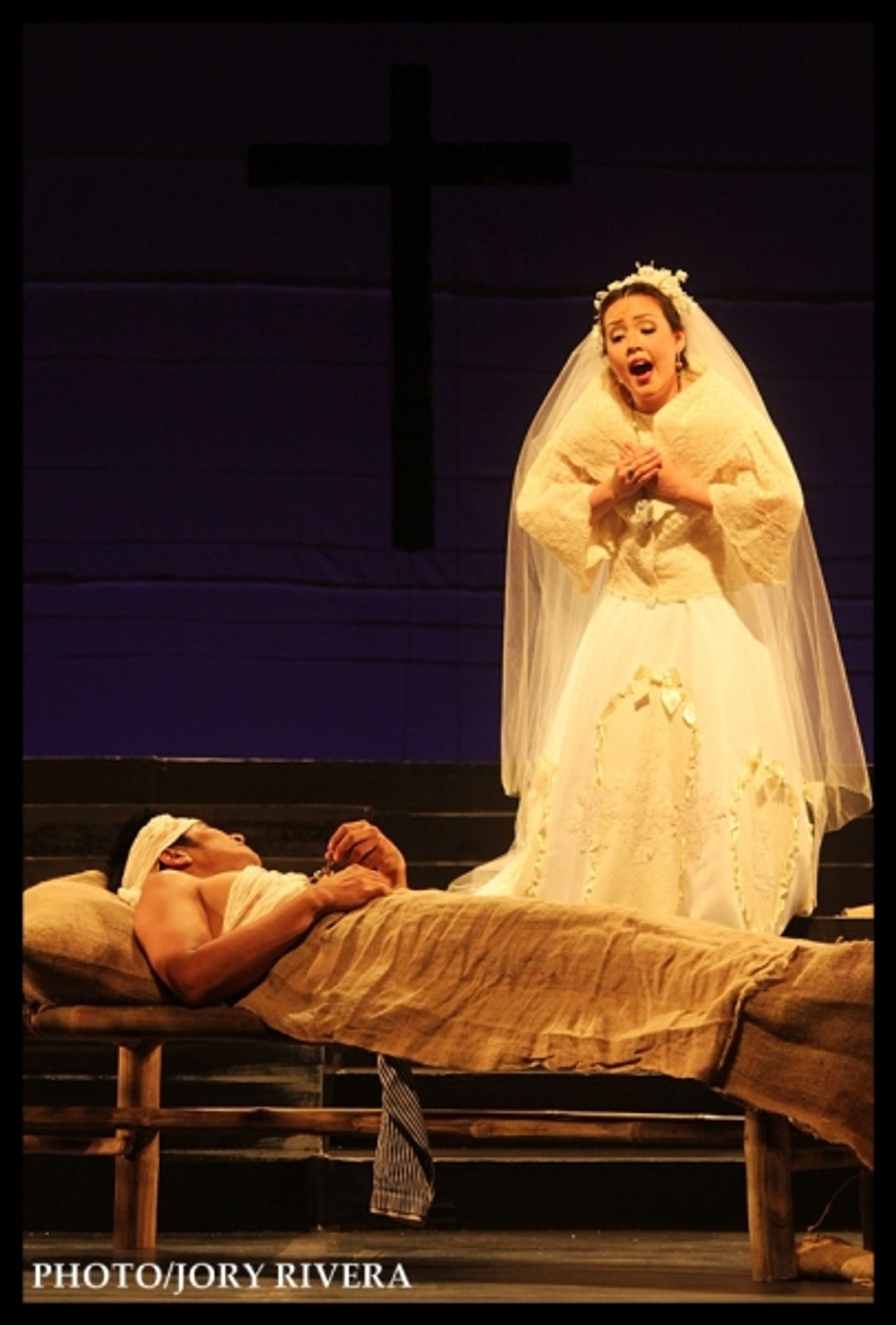 Photo Flash: On Stage with Tanghalang Pilipino's WALANG SUGAT  Image