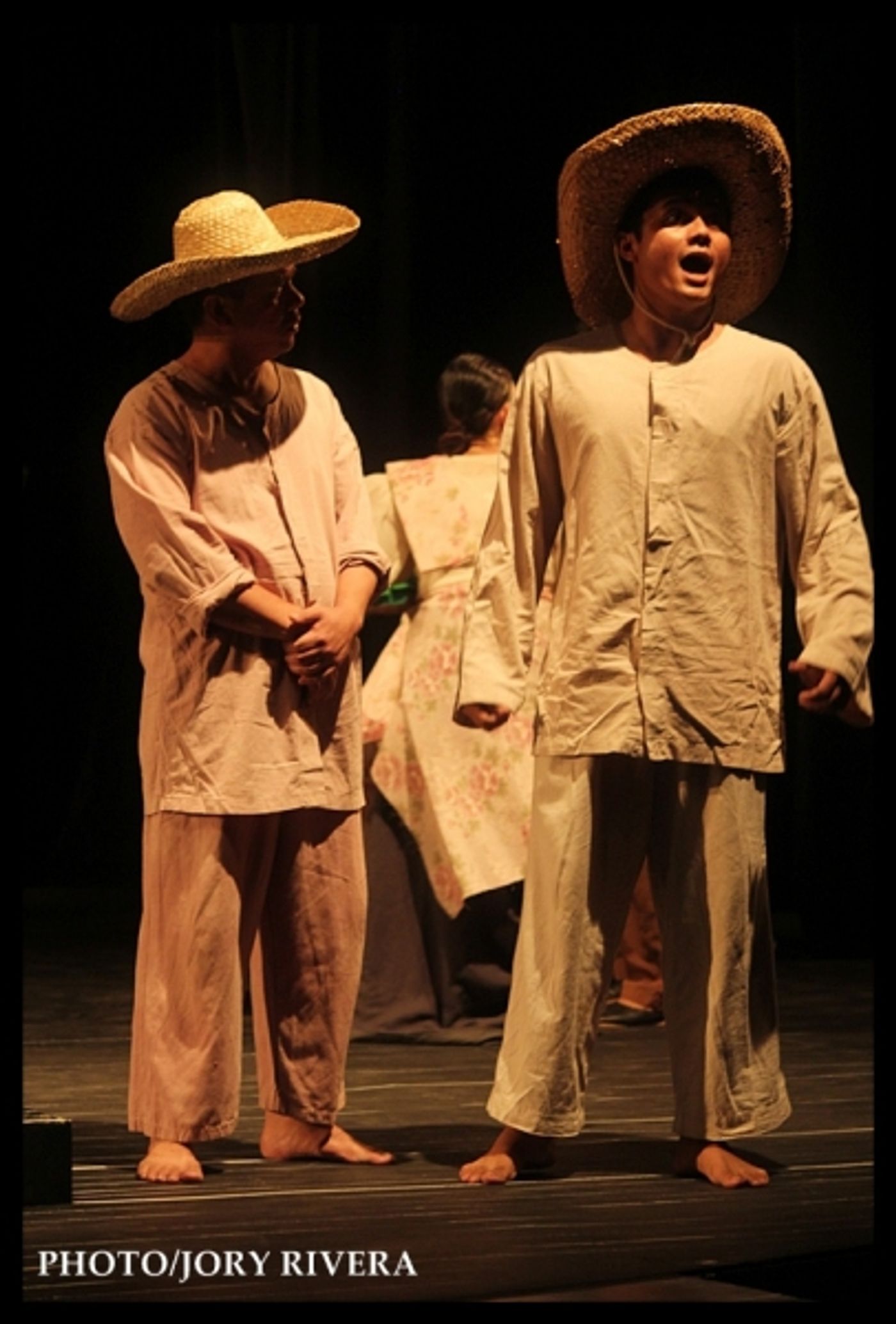 Photo Flash: On Stage with Tanghalang Pilipino's WALANG SUGAT  Image