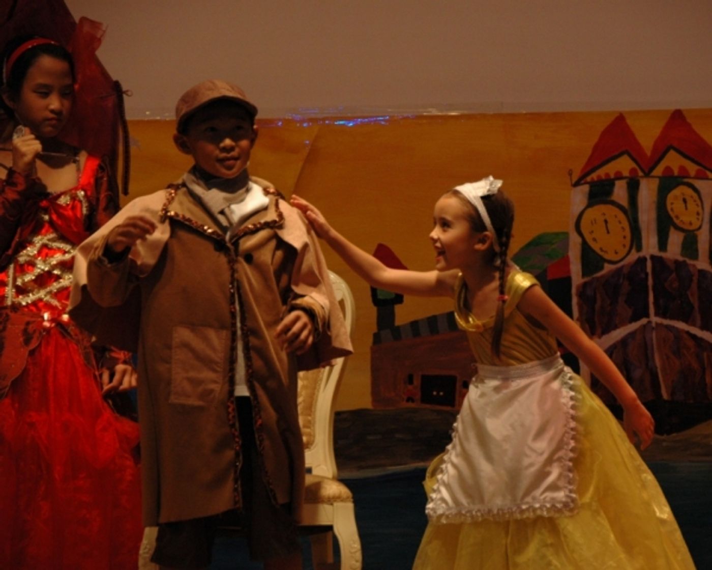 Photo Flash: Beijing Playhouse Academy of Performing Arts & Daystar Academy's SHERLOCK HOLMES  Image