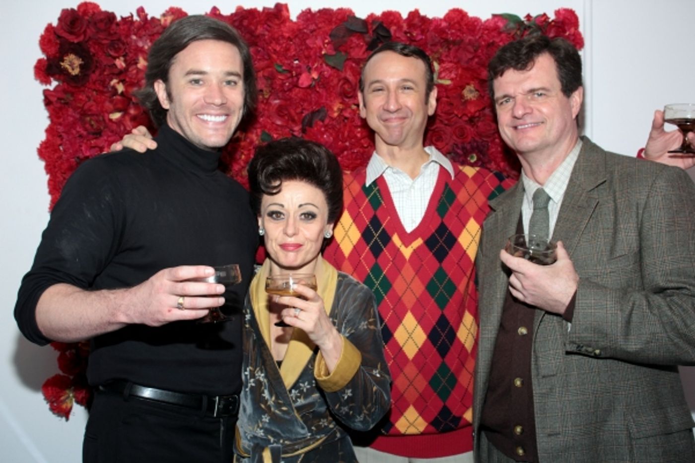 Photo Coverage: Final Curtain Call for END OF THE RAINBOW on Broadway Image