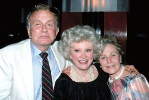 Jack Parr , Phyllis Diller , Marim Parr in New York.  June 1989 Photo