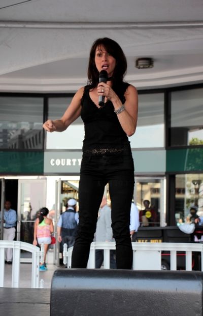 Donna Marie Asbury Photo