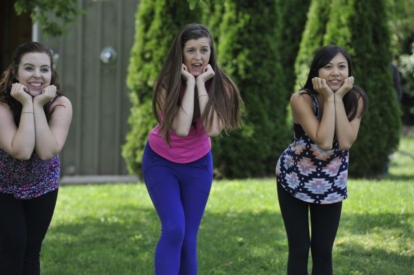 Fiona McIntyre, Colleen Furlan and Kelsey Verzotti Photo