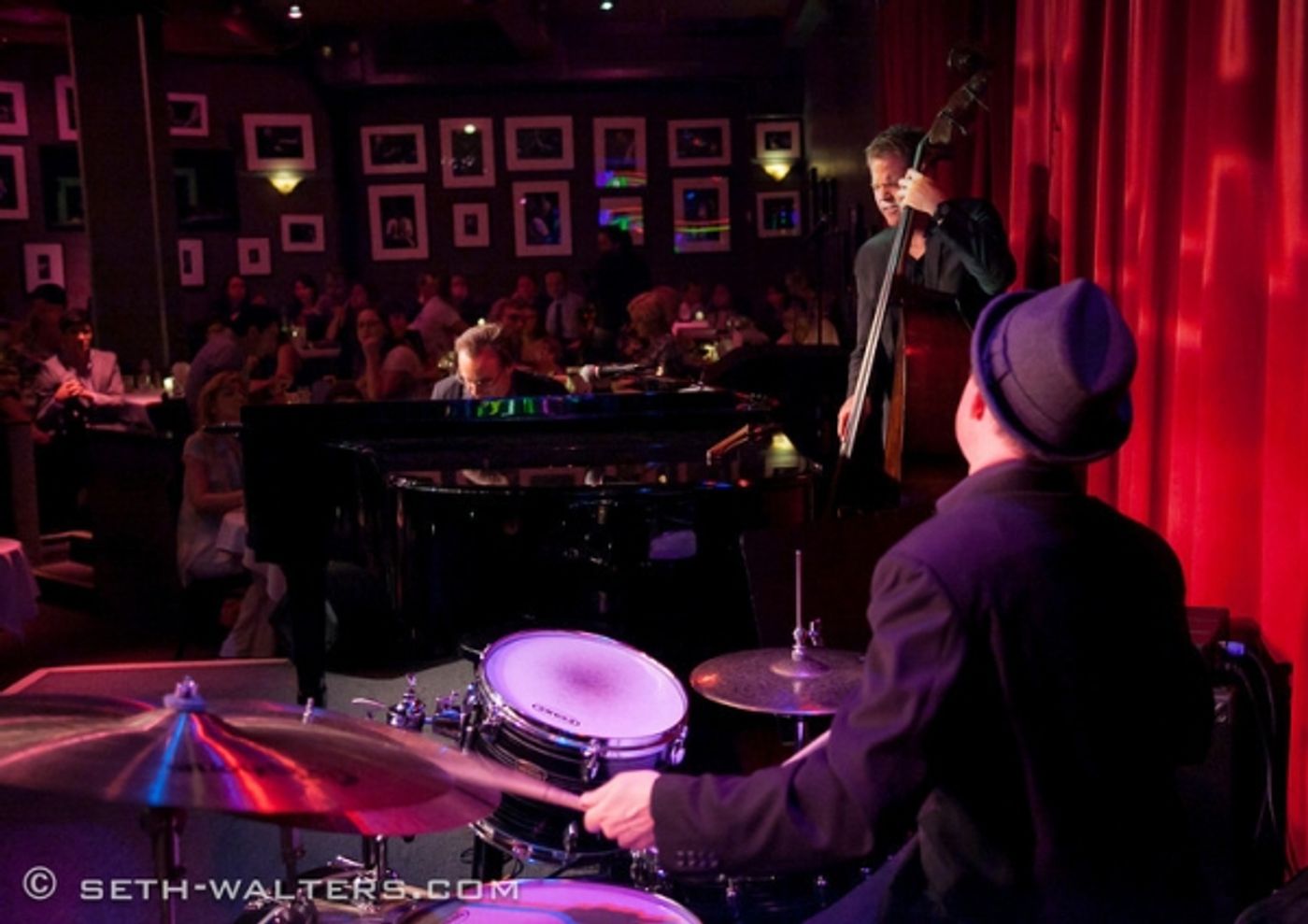 Photo Flash: Iain Armitage, Jenna Esposito & More at Jim Caruso's Cast Party at Birdland  Image