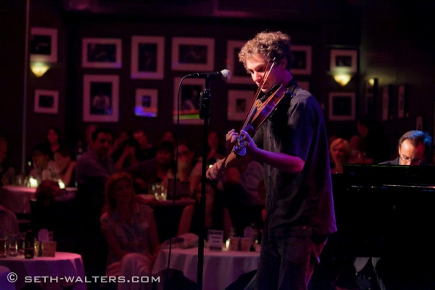 Photo Flash: Iain Armitage, Jenna Esposito & More at Jim Caruso's Cast Party at Birdland  Image