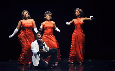 
Jimmy and the Dreamettes: Raena White (Effie), Rashidra Scott (Lorrell Robinson), B Photo