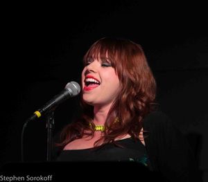 Alysha Umphress Photo