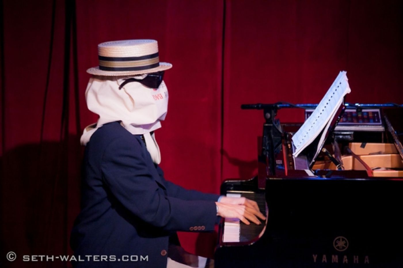 Photo Flash: Clint Holmes, Richard Rubin & More at Jim Caruso's Cast Party at Birdland, 8/27  Image