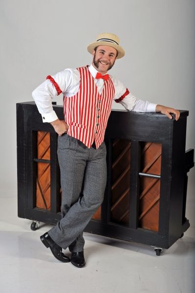 Daniel Hines Photo
