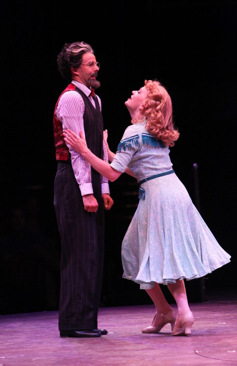 Photo Flash: First Look at Noah Racey and Anne Horak Onstage in Music Circus' CRAZY FOR YOU — photo 13 of 13