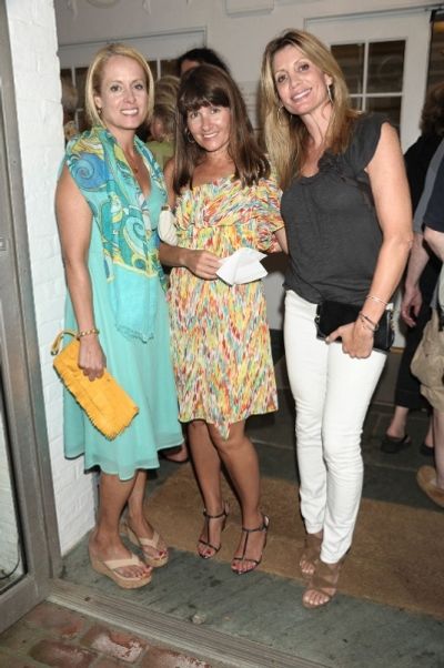  Liz Forget, Jenny Margolis, and Stacey Attias attend "Celebrity Autobiography" at Gu Photo