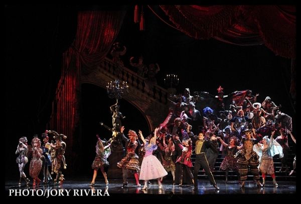 Photo Coverage: On Stage with THE PHANTOM OF THE OPERA in Manila — photo 16 of 18