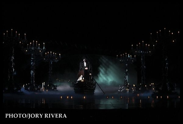 Photo Coverage: On Stage with THE PHANTOM OF THE OPERA in Manila — photo 7 of 18