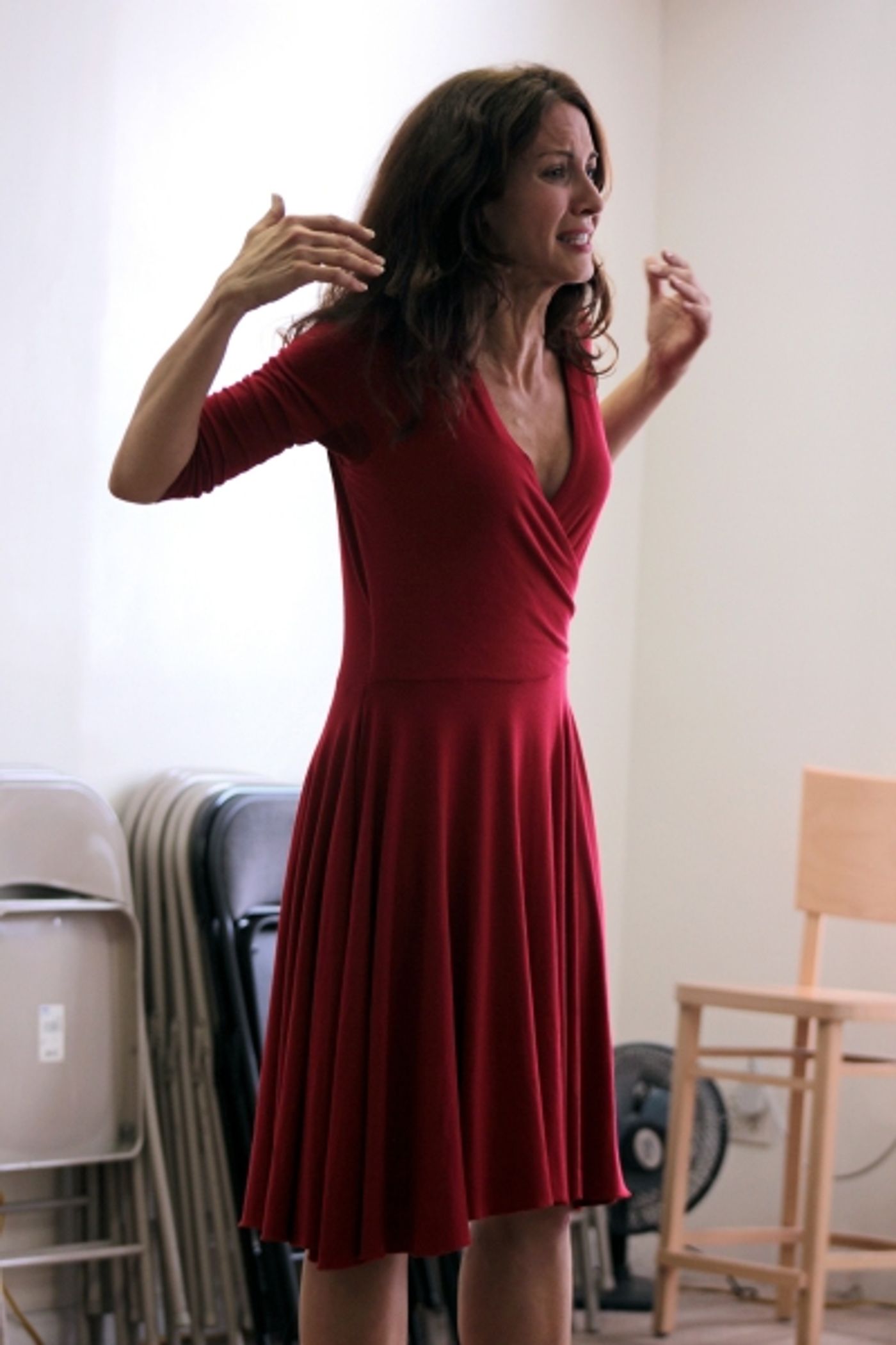 Photo Coverage: In Rehearsal with Michelle Clunie for US!  Image
