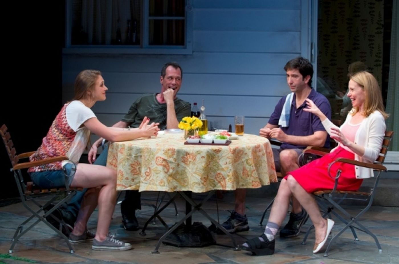 Photo Flash: David Schwimmer, Amy Ryan and More in Playwrights Horizons' DETROIT!  Image