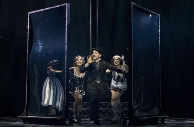  Lisa Gajda, Rob McClure, Emily Tyra Photo