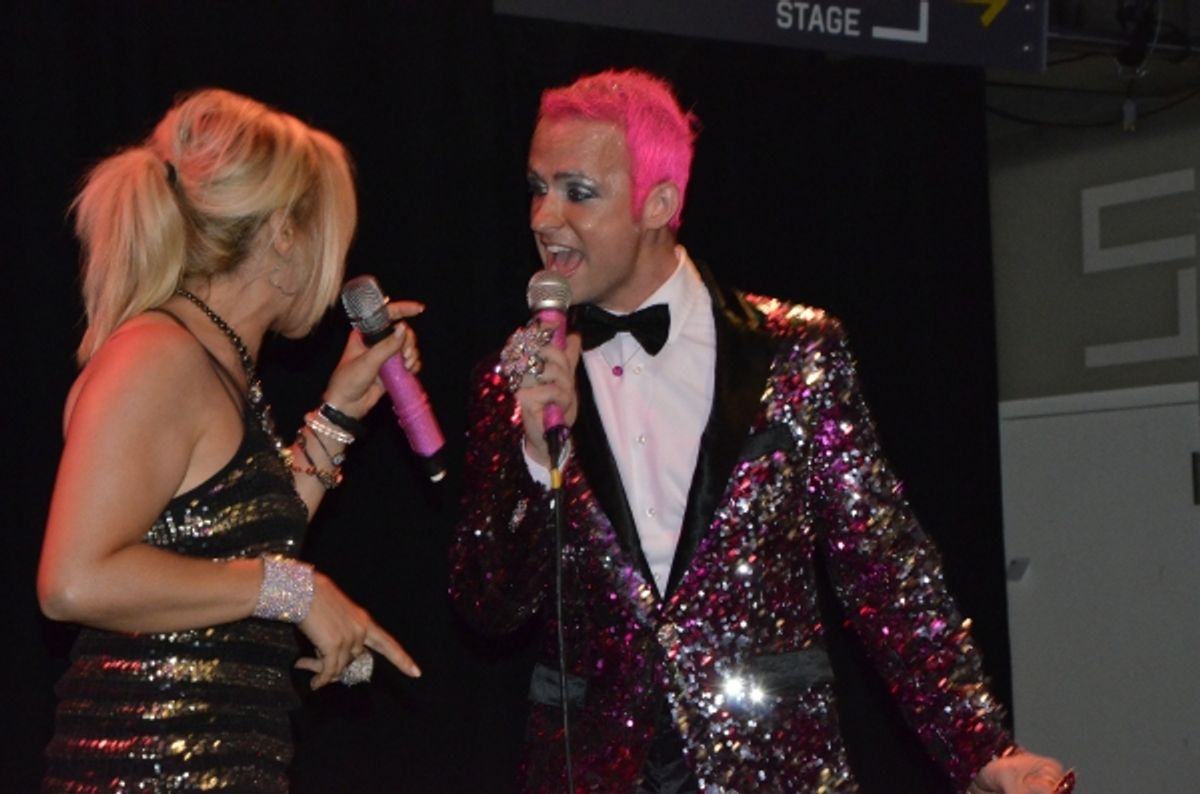  Marty Thomas and Orfeh sing at 