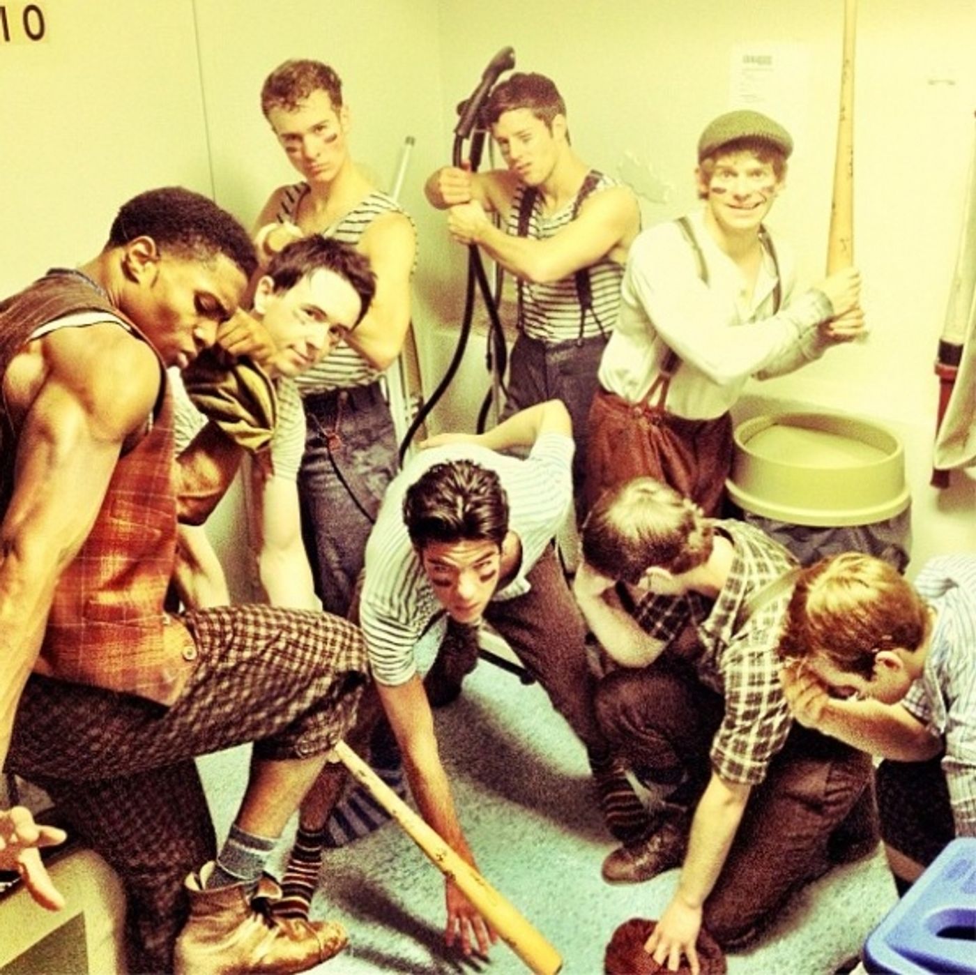 Photo Flash: Saturday Intermission Pics, Sept 1 - 'Barack Obama' Visits EVITA, 600 Shows for MORMON and More!  Image