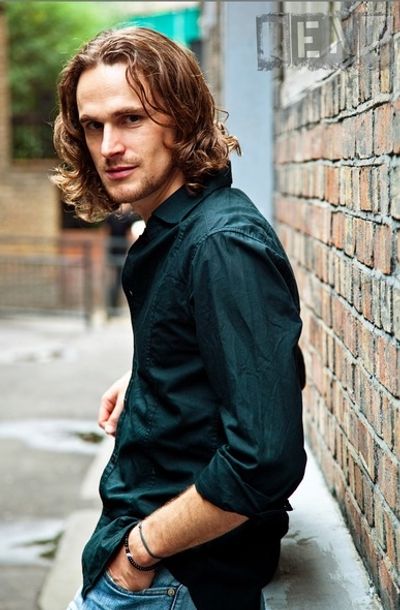  Edward Handoll as Roger Photo