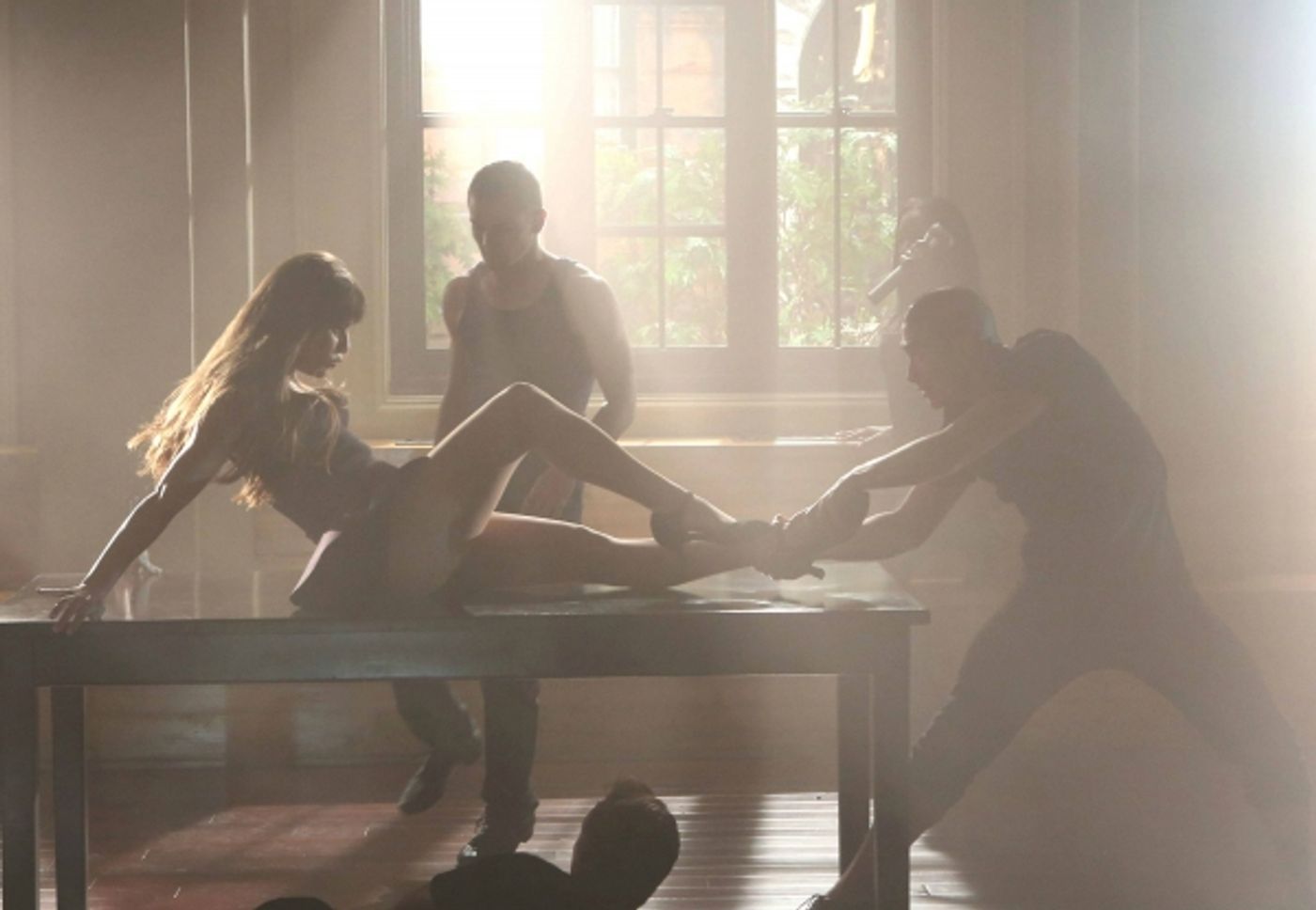 Photos and Audio: Tonight on GLEE- A Tribute to Britney Spears!  Image