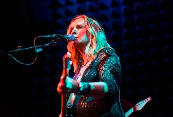 Photo Flash: Melissa Etheridge Hosts Private CD Release Party at Joe's Pub  Image