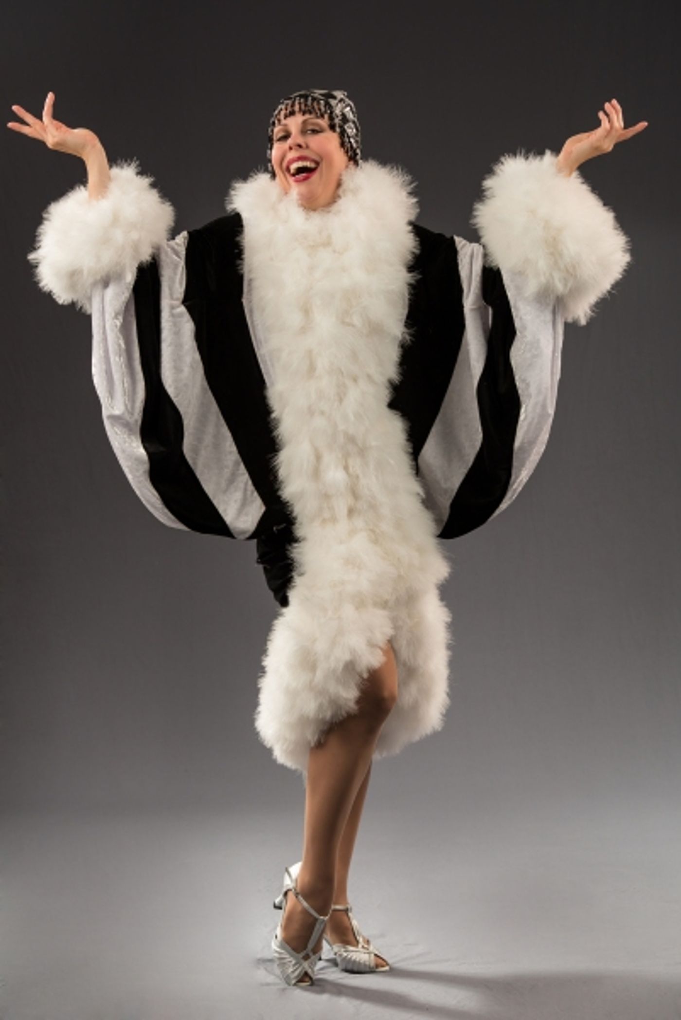 Photo Flash: First Look at the Cast of STAGES St. Louis' MY ONE AND ONLY  Image