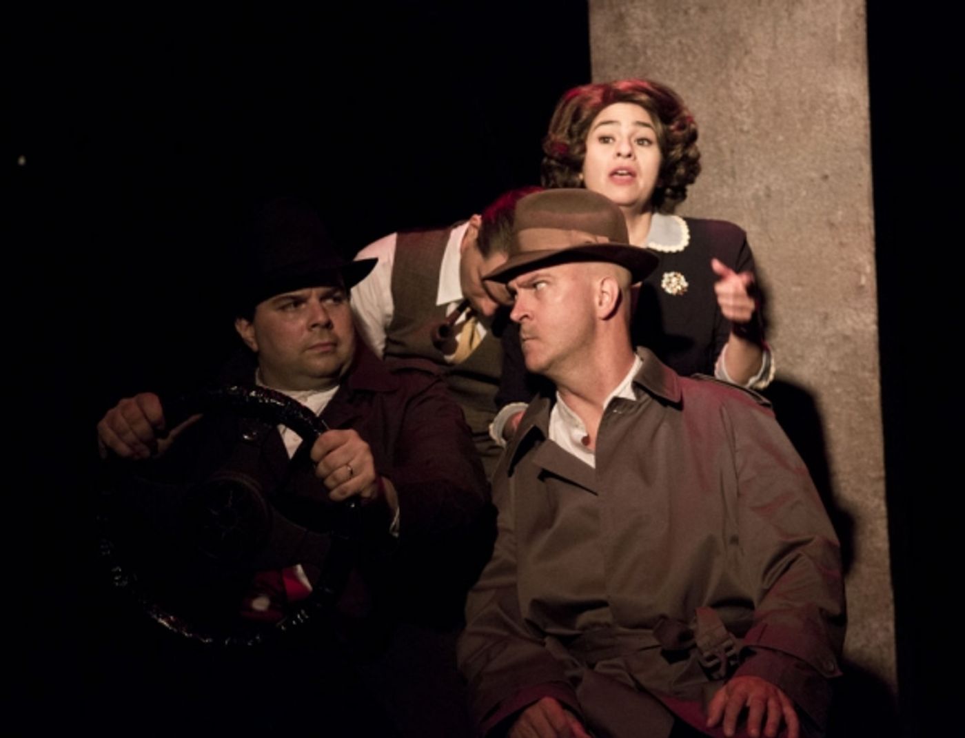 Photo Flash: Complete Production Shots of MET's 39 STEPS  Image
