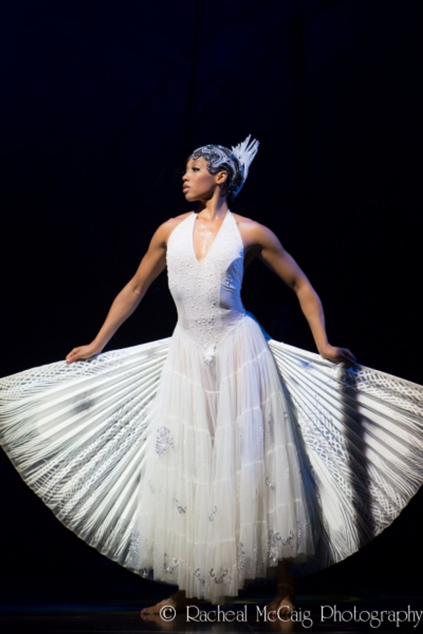 Photo Coverage: Cirque du Soleil's AMALUNA Opens in Toronto!  Image
