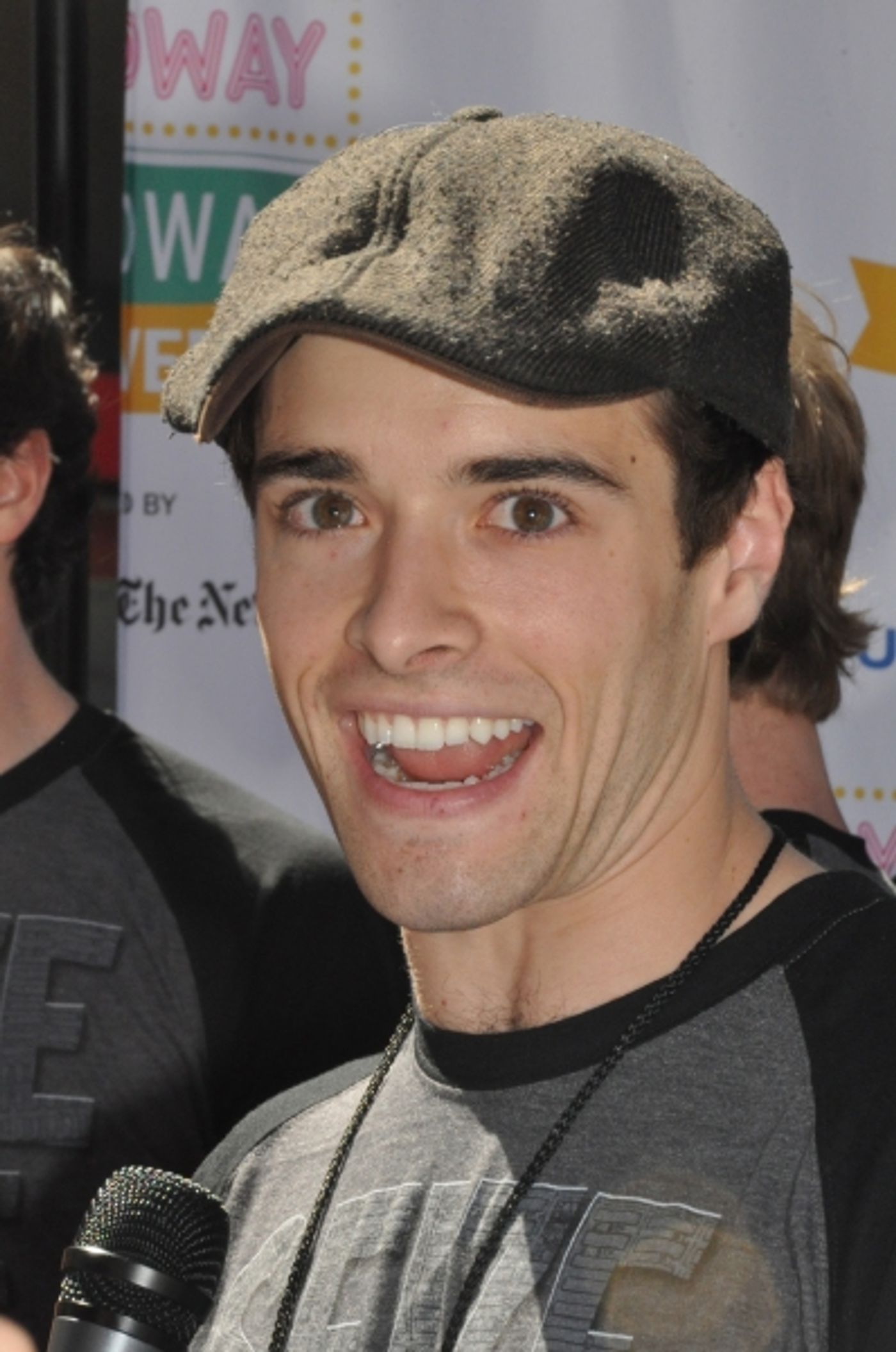 Photo Coverage: The Casts of BROADWAY ON BROADWAY - ANNIE, MOTOWN, SCANDALOUS, BARE and More!  Image