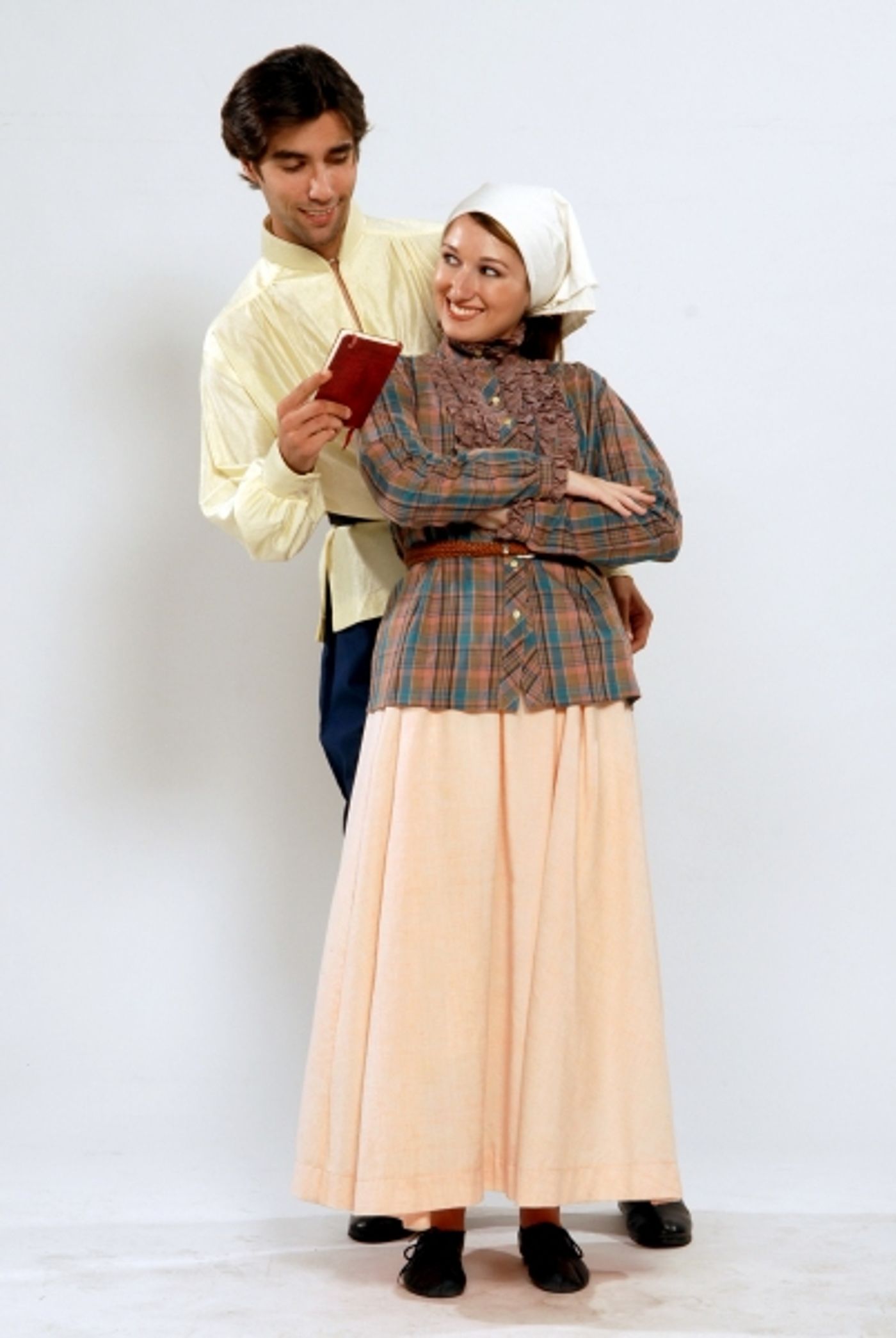 Photo Flash: First Look at Runaway Stage Productions' FIDDLER ON THE ROOF  Image