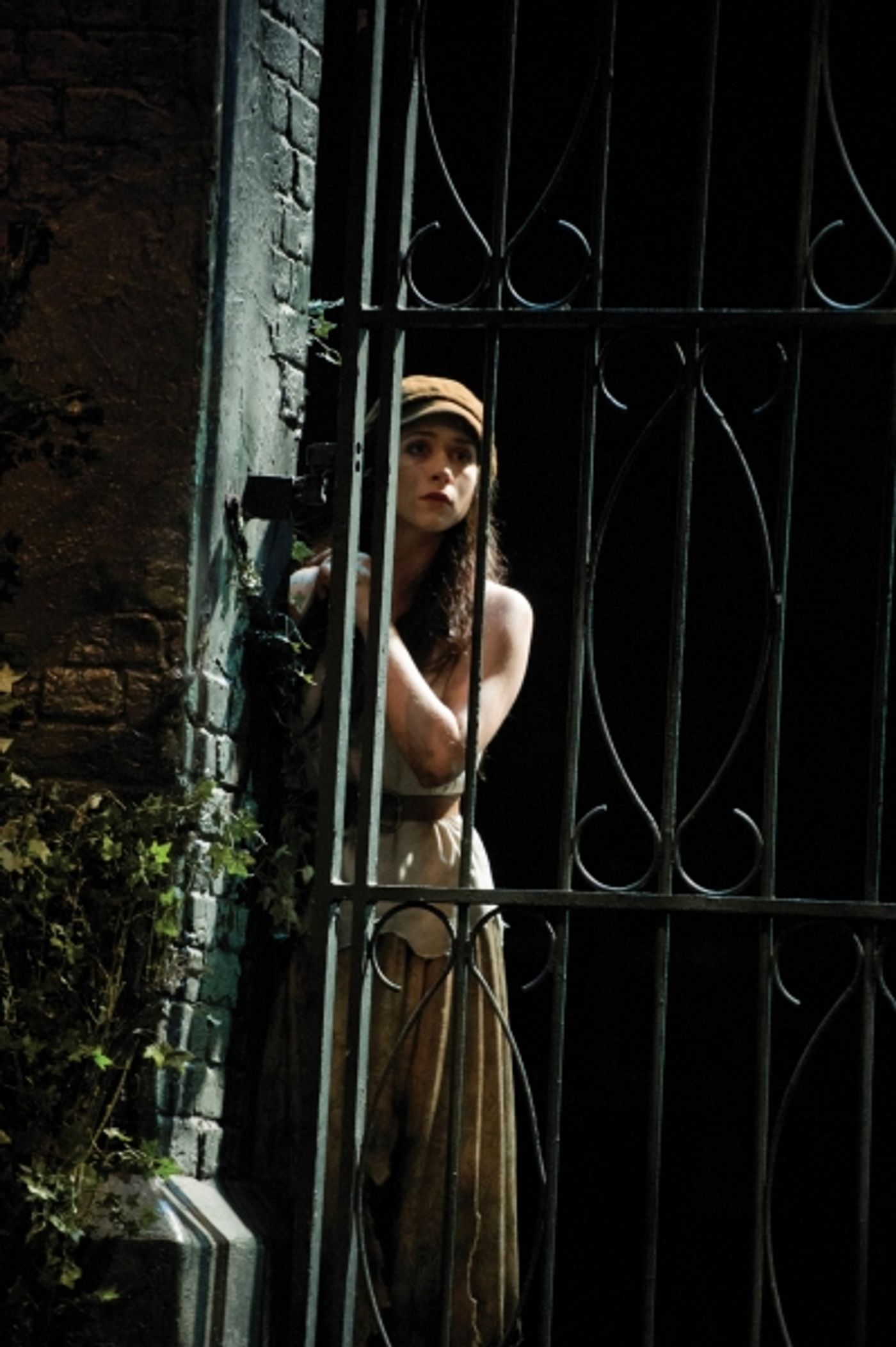 Photo Flash: First Look at Sierra Boggess, Danielle Hope, and More in West End's LES MISERABLES!  Image