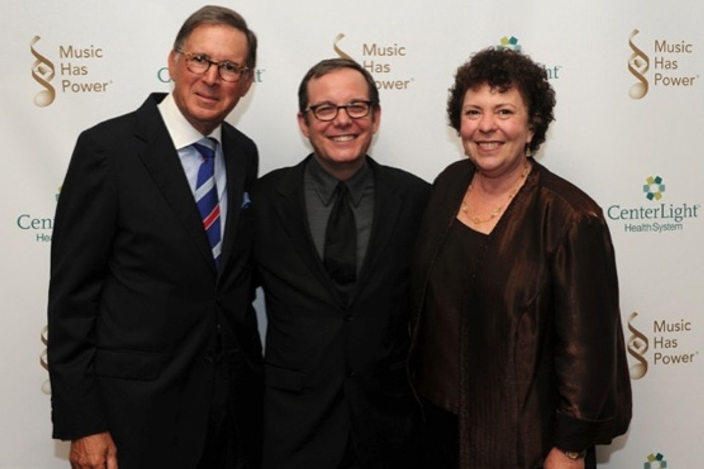 Photo Flash: VH1 President Tom Calderone Honored at 2012 IMNF Music Has Power Awards  Image