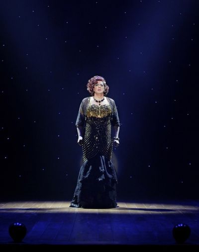  Christopher Sieber as Albin Photo